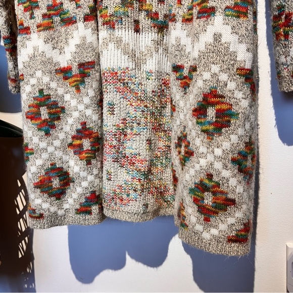 Dreamers Multicolor Patterned Cardigan - Picture 4 of 8